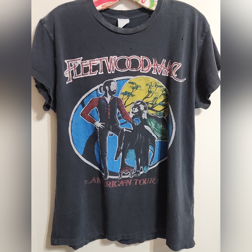 Madeworn Fleetwood Mac Graphic Band Tee Distressed sz Med fits M/L - Picture 14 of 16